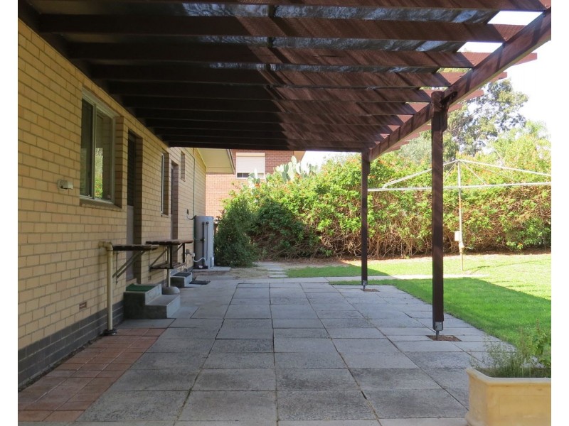 219 Kalamunda Road, Maida Vale WA 6057