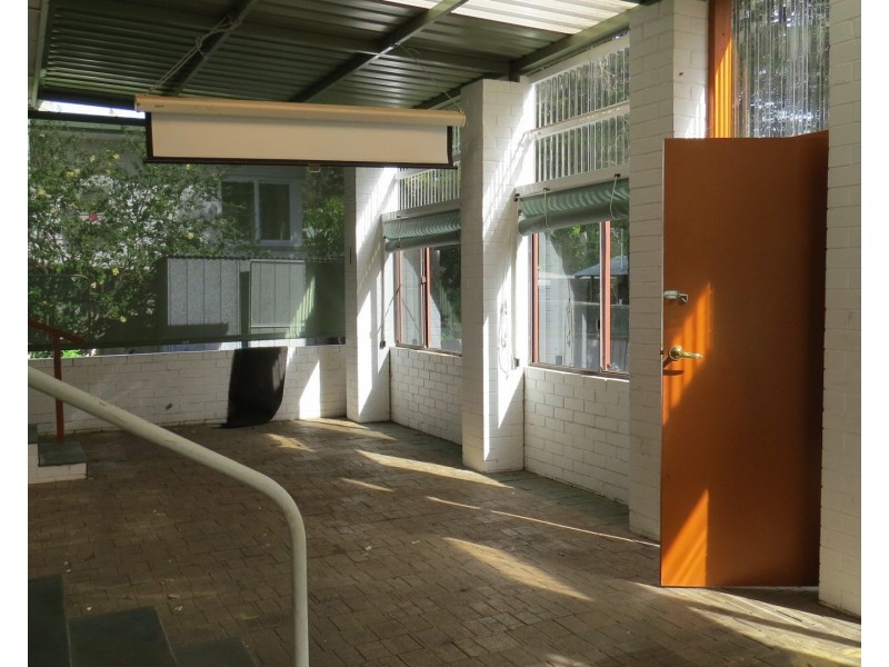 18 Peoples Avenue, Gooseberry Hill WA 6076