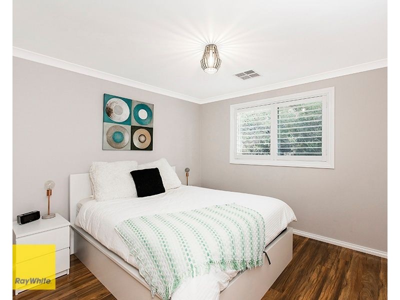 32 Persimmon Place, Kalamunda WA 6076