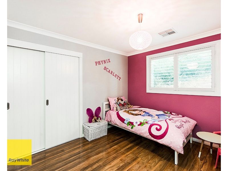 32 Persimmon Place, Kalamunda WA 6076