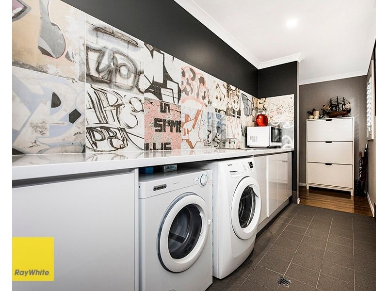 32 Persimmon Place, Kalamunda WA 6076