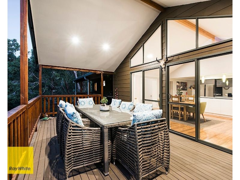 32 Persimmon Place, Kalamunda WA 6076