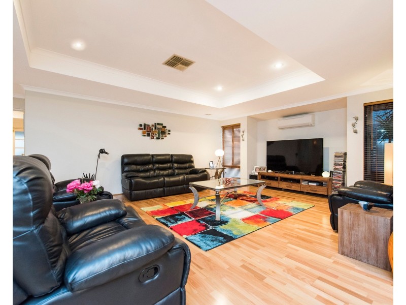 2 Jecks Street, Maida Vale WA 6057