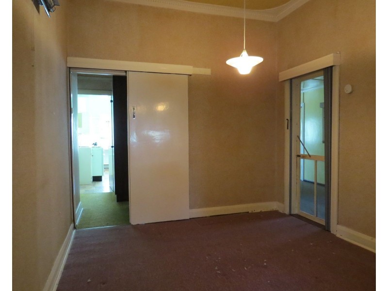 23 Peet Road, Kalamunda WA 6076