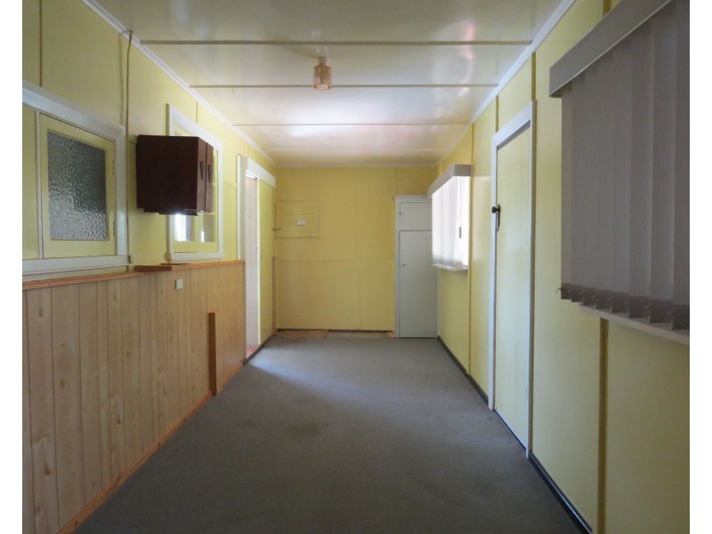 23 Peet Road, Kalamunda WA 6076