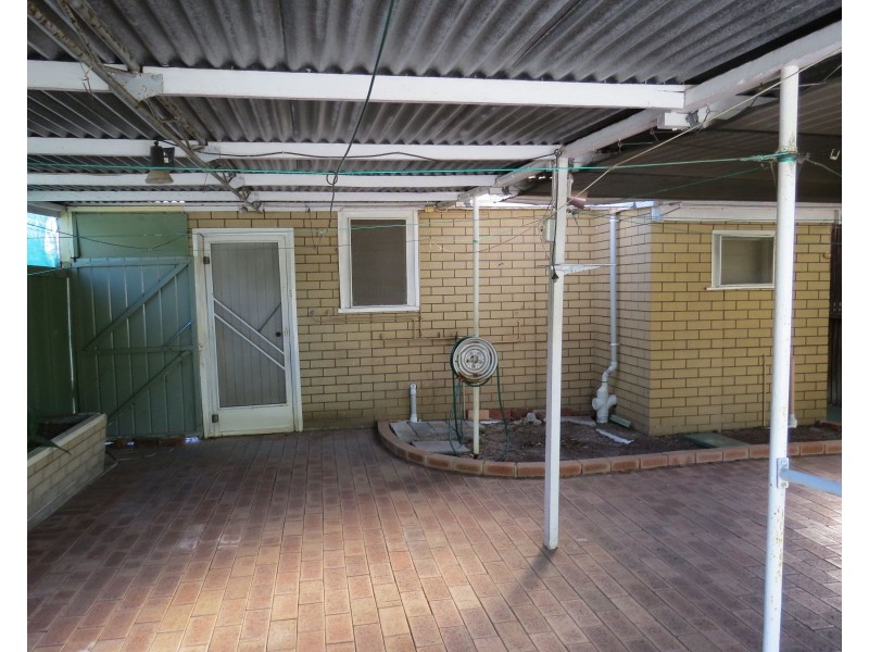 23 Peet Road, Kalamunda WA 6076