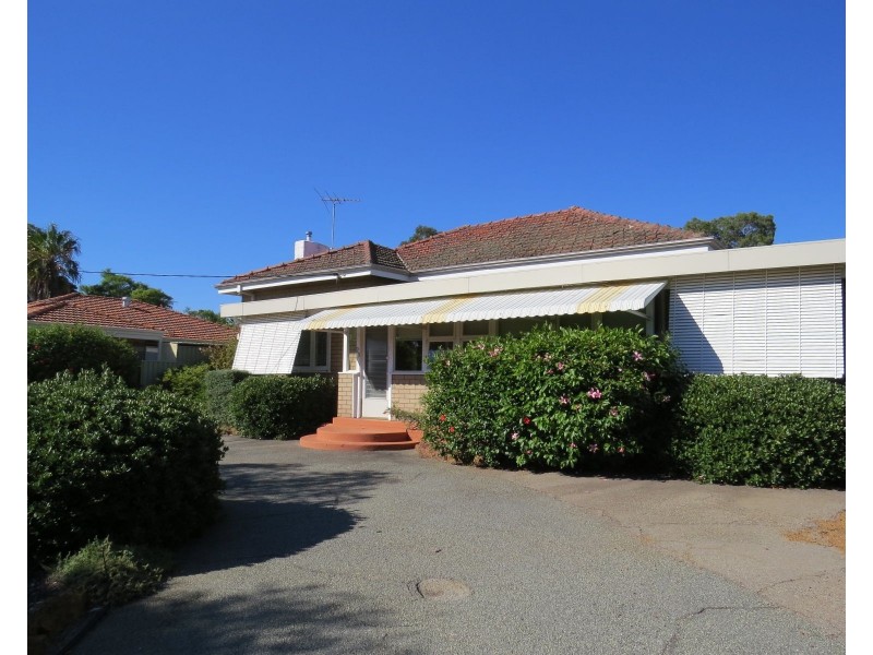 23 Peet Road, Kalamunda WA 6076