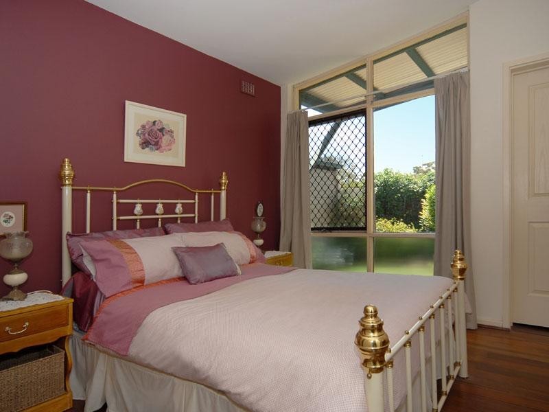 17 Recreation Road, Kalamunda WA 6076