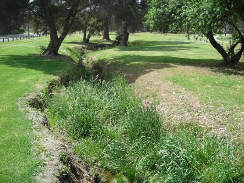 16 Fletcher Road, Lesmurdie WA 6076