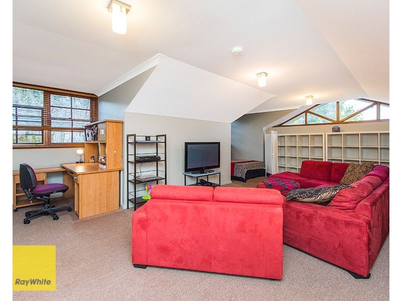 90 Holmes Road, Maida Vale WA 6057