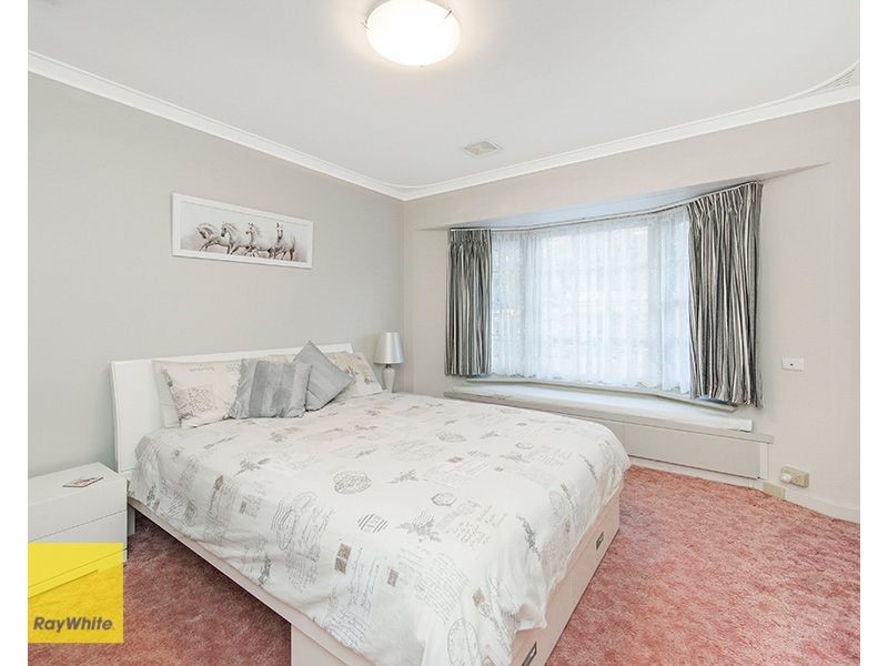 90 Holmes Road, Maida Vale WA 6057