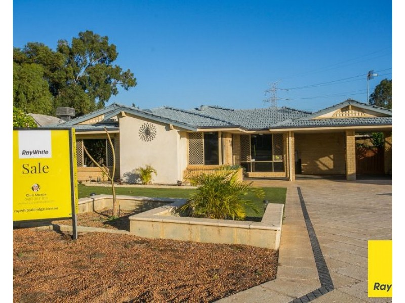 6 Reeves Place, Swan View WA 6056