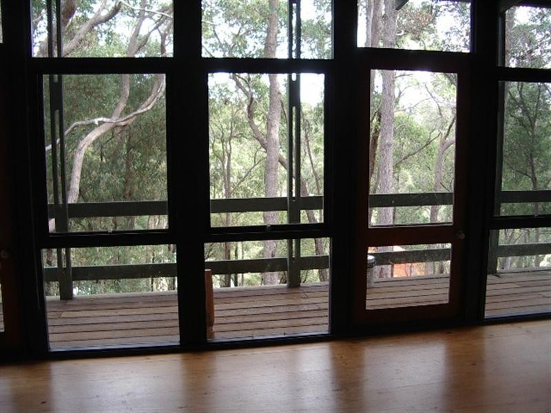 1 Cabarita Road, Kalamunda WA 6076