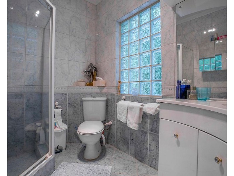 9 Davies Crescent, Gooseberry Hill WA 6076