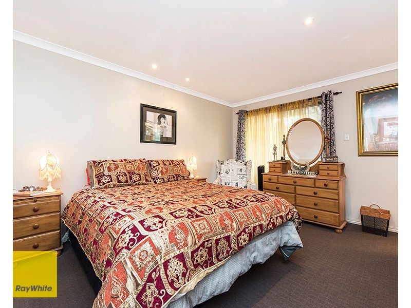 15 Peet Road, Kalamunda WA 6076