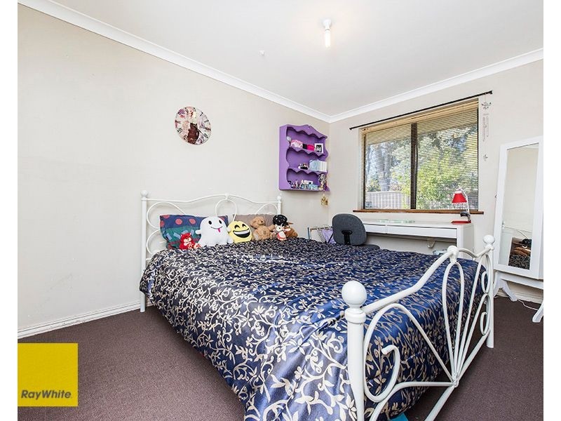 15 Peet Road, Kalamunda WA 6076