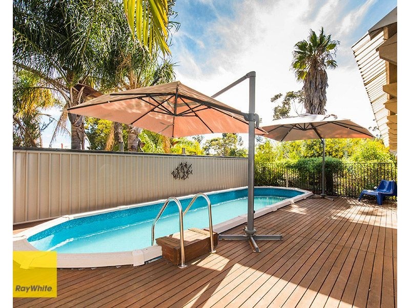 15 Peet Road, Kalamunda WA 6076