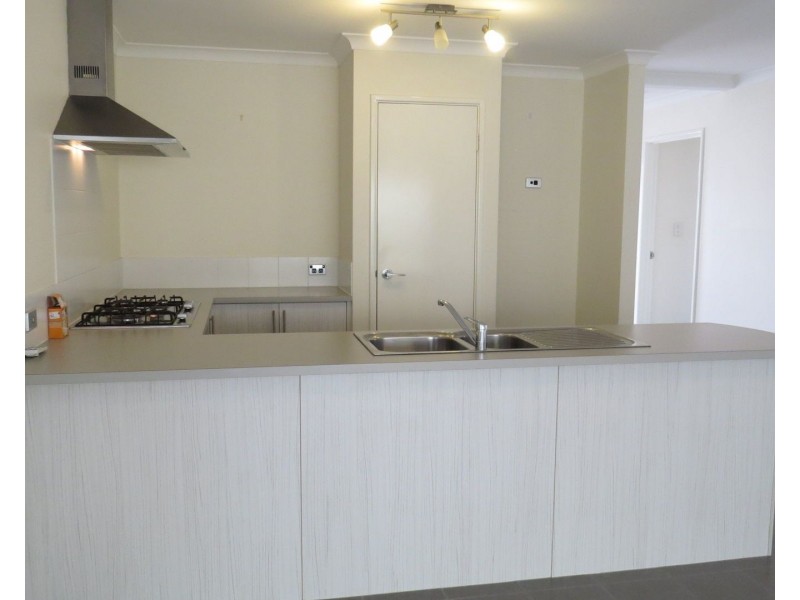 38C Schruth Street, Kelmscott WA 6111