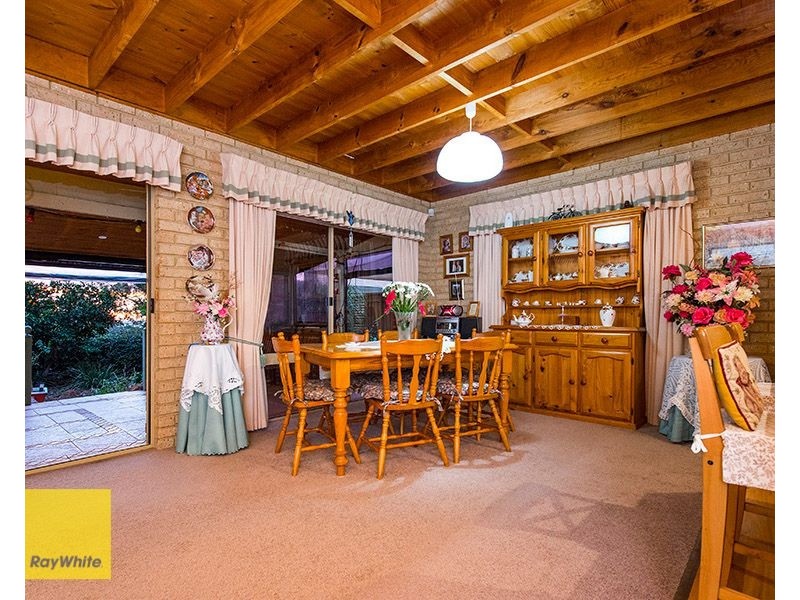 7 Graham Road, Gooseberry Hill WA 6076