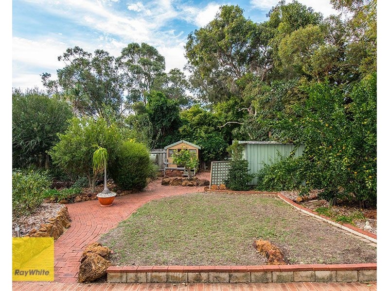 7 Graham Road, Gooseberry Hill WA 6076
