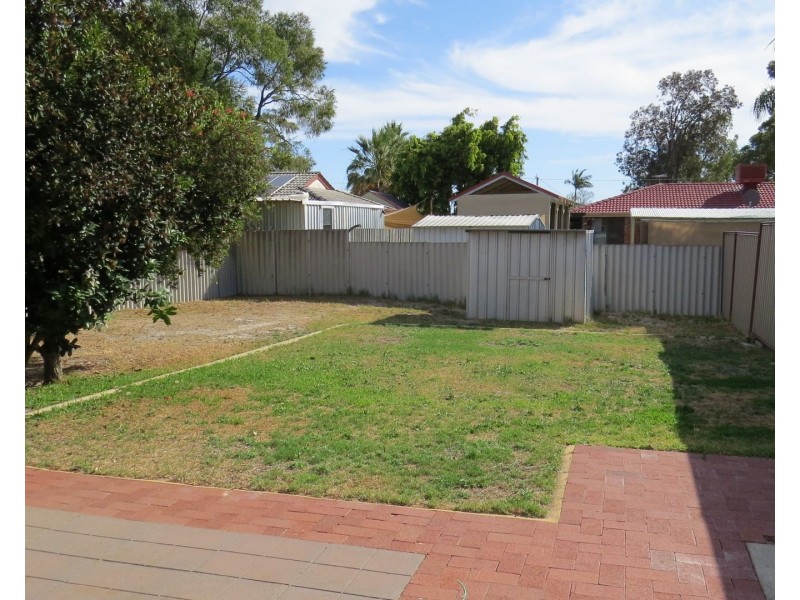 23A Selsdon Road, Camillo WA 6111