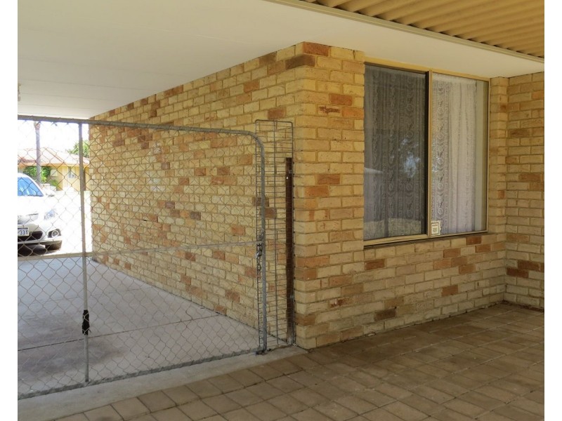 1 Brolga Court, High Wycombe WA 6057