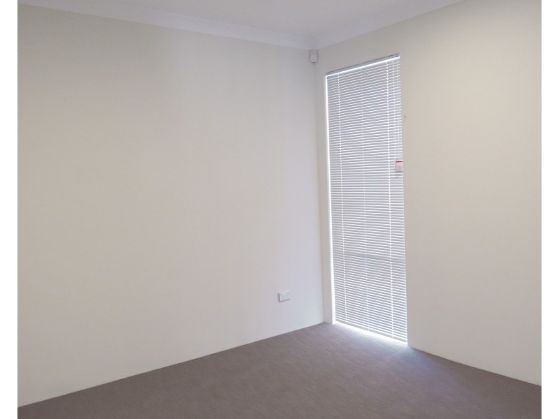 Unit 6, 12 Heath Road, Kalamunda WA 6076