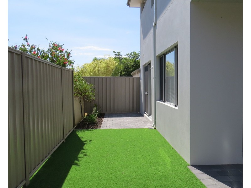 Unit 6, 12 Heath Road, Kalamunda WA 6076