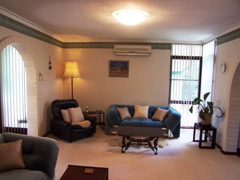 43 Heath Road, Kalamunda WA 6076