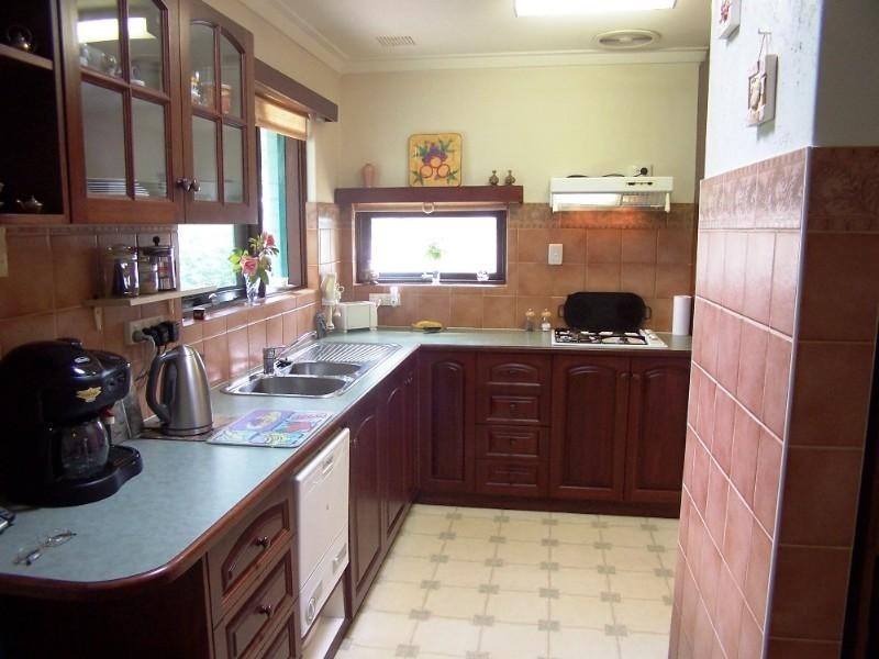 43 Heath Road, Kalamunda WA 6076