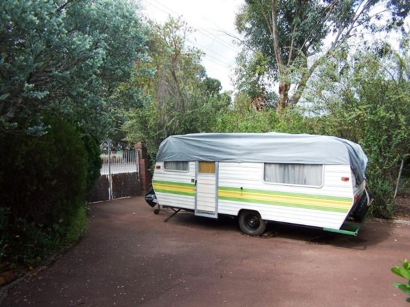 43 Heath Road, Kalamunda WA 6076