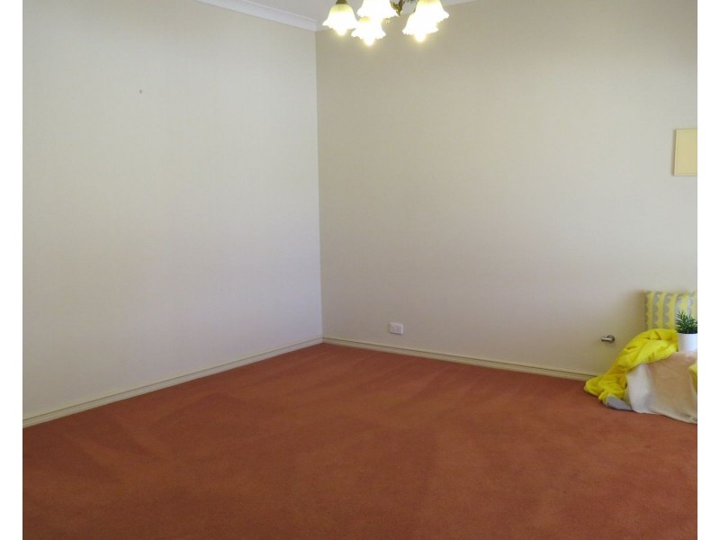 Unit 3, 10 Heath Road, Kalamunda WA 6076