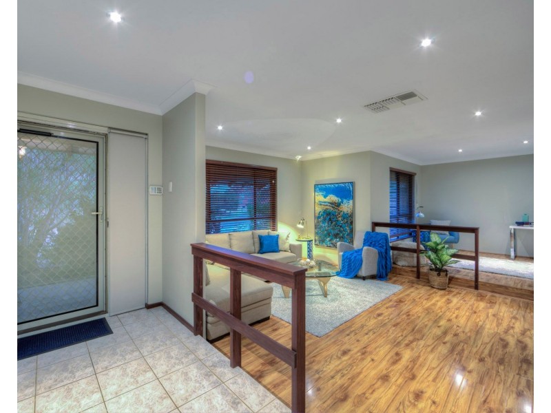 22 Essex Street, Forrestfield WA 6058