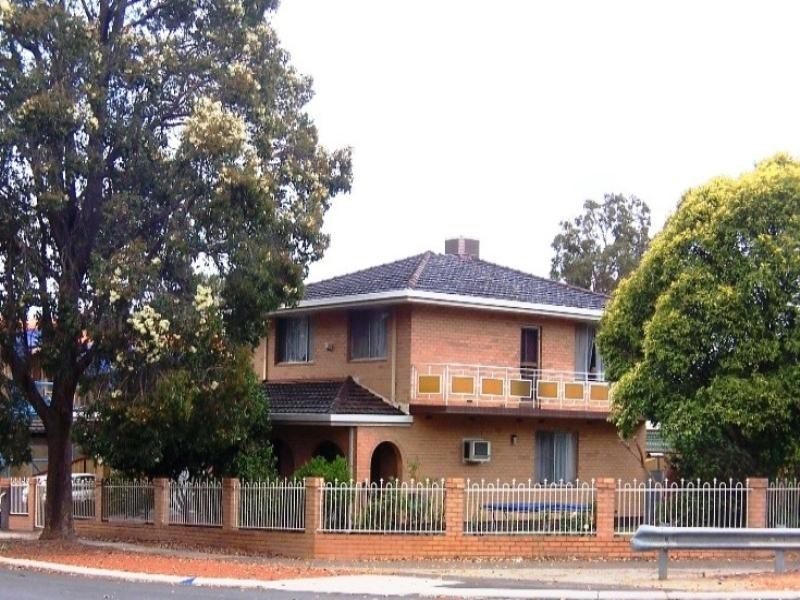 1 Recreation Road, Kalamunda WA 6076