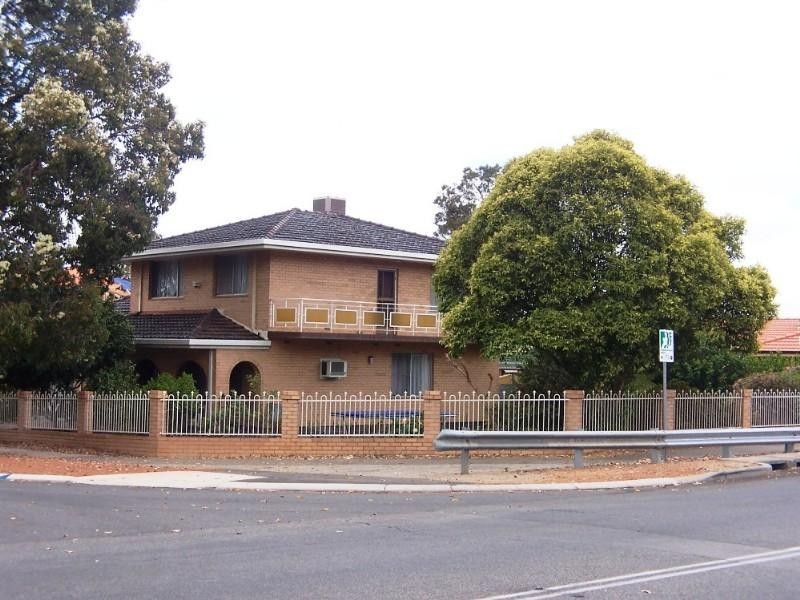 1 Recreation Road, Kalamunda WA 6076