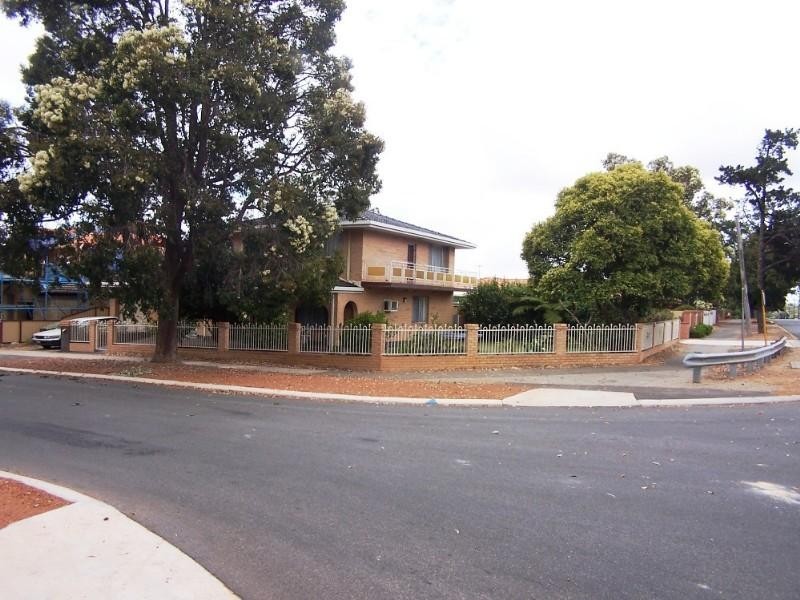 1 Recreation Road, Kalamunda WA 6076