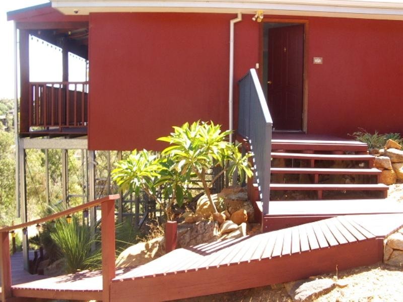 7 Dale Drive, Gooseberry Hill WA 6076