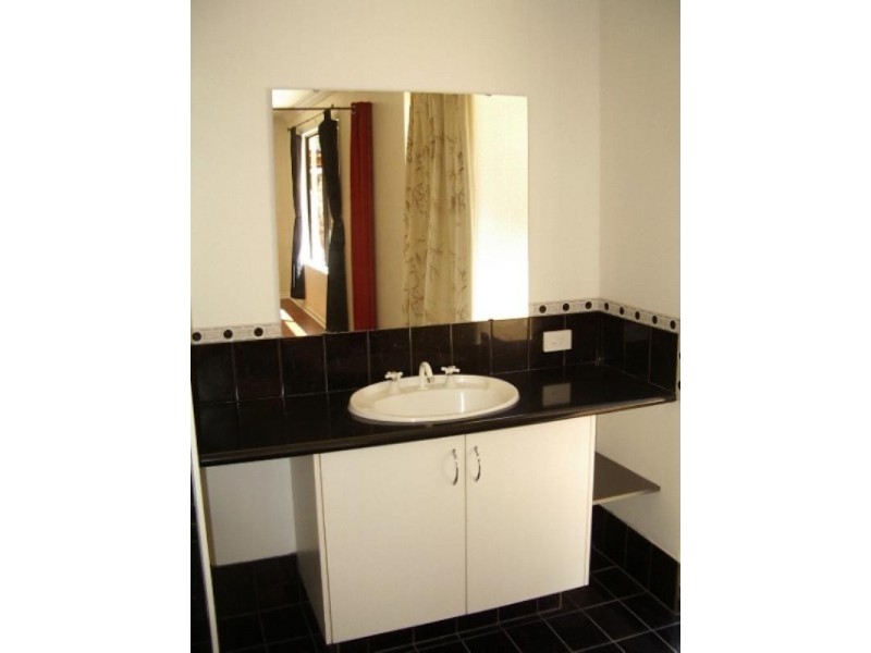 7 Dale Drive, Gooseberry Hill WA 6076