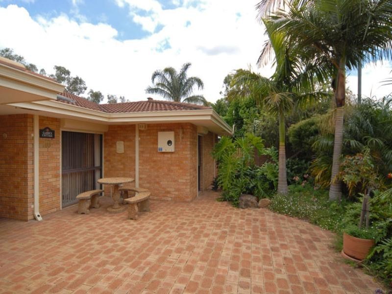 46 Berry Drive, Maida Vale WA 6057