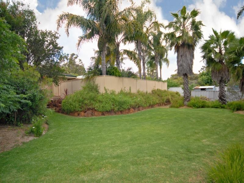 45 Orangedale Road, Lesmurdie WA 6076