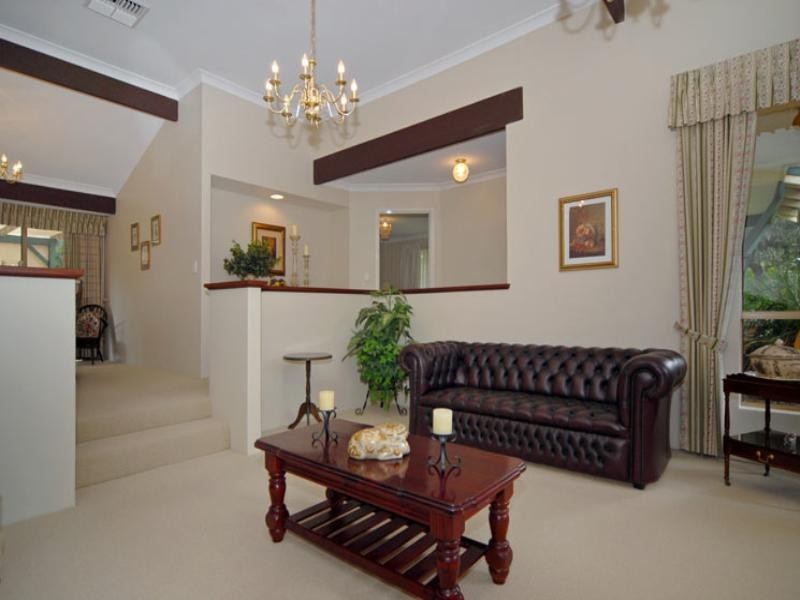 45 Orangedale Road, Lesmurdie WA 6076