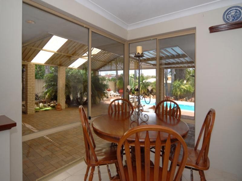 45 Orangedale Road, Lesmurdie WA 6076