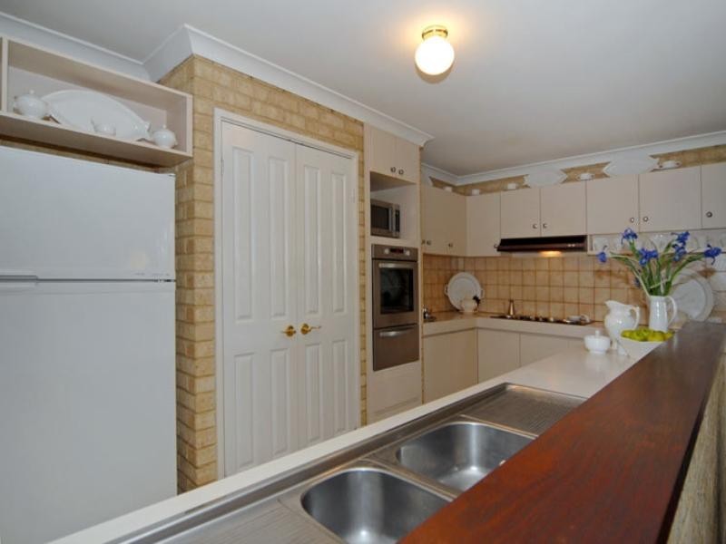 45 Orangedale Road, Lesmurdie WA 6076