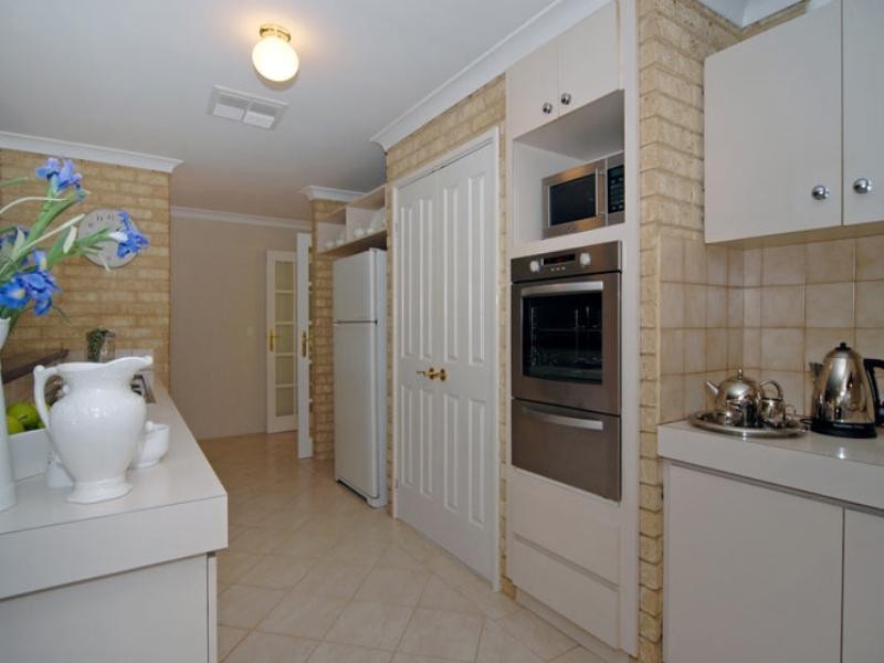 45 Orangedale Road, Lesmurdie WA 6076