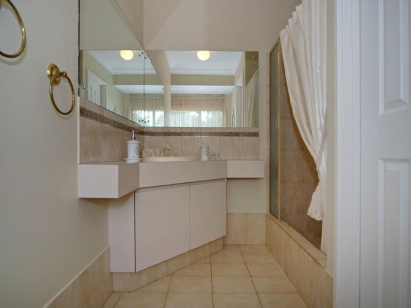 45 Orangedale Road, Lesmurdie WA 6076