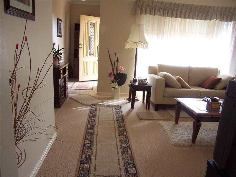 6/7 Brook Street, Kalamunda WA 6076