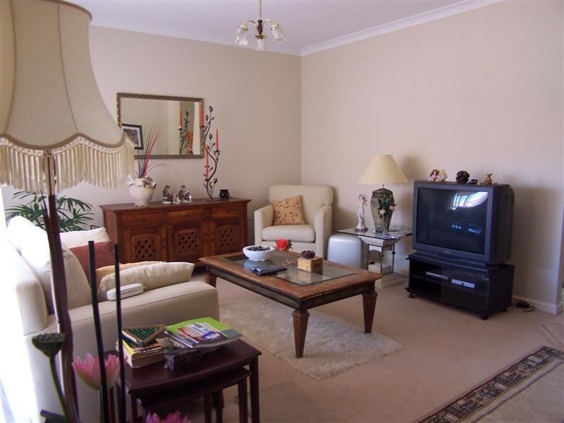 6/7 Brook Street, Kalamunda WA 6076