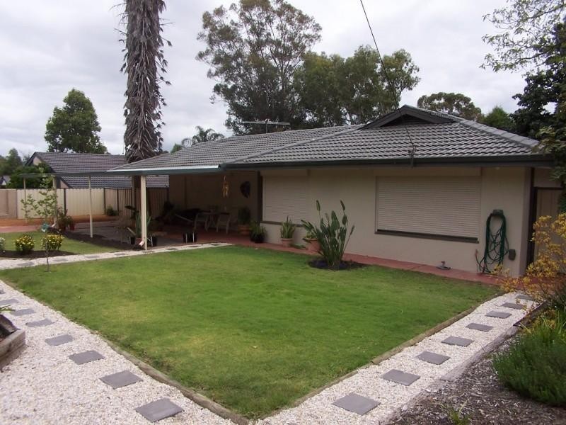 226 Kalamunda Road, Maida Vale WA 6057
