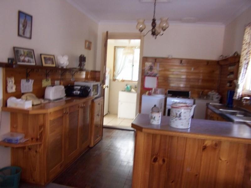 58 Coral Road, Kalamunda WA 6076