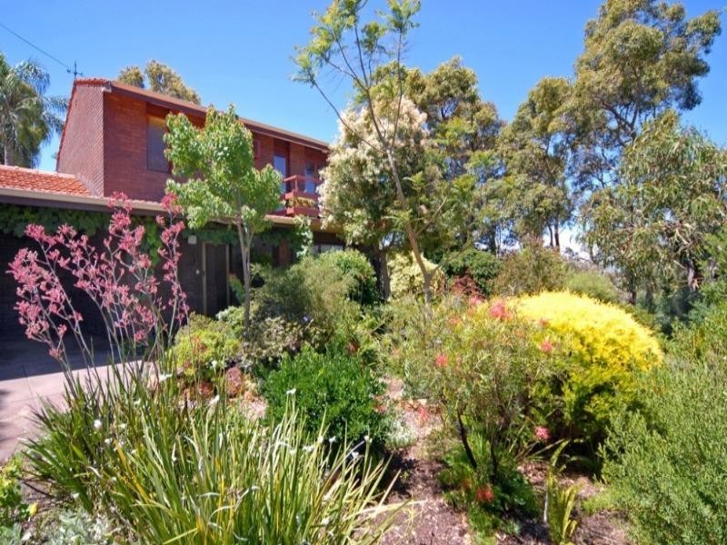 Gooseberry Hill WA 6076